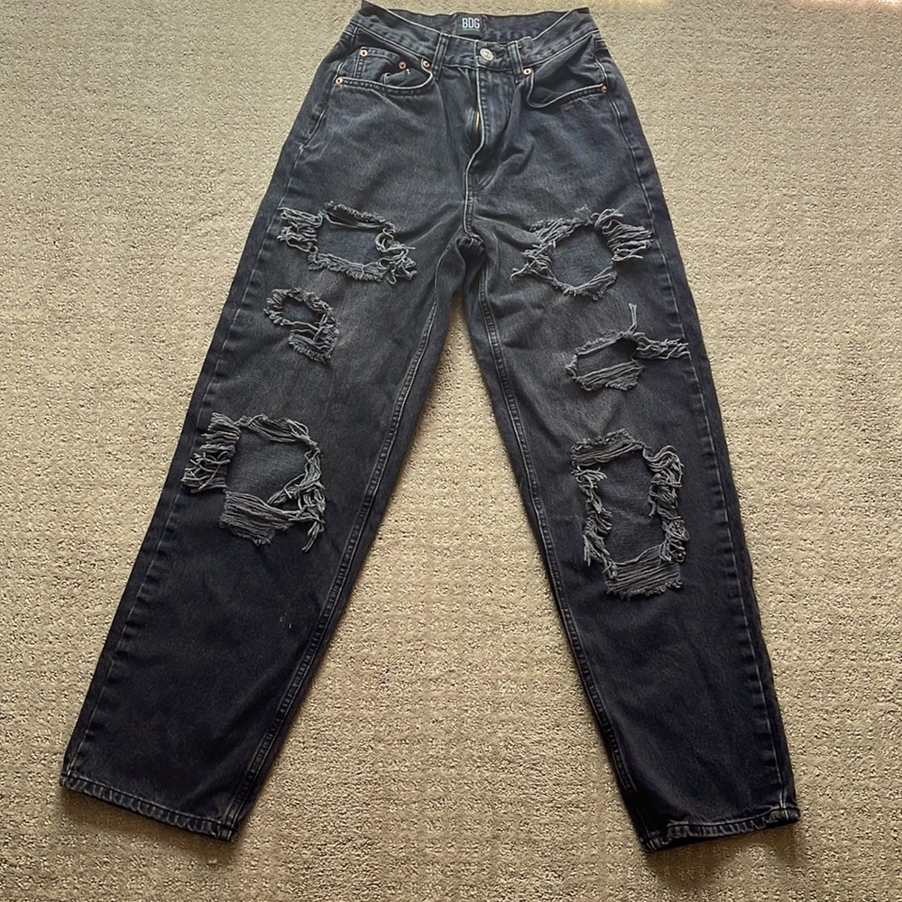 Urban outfitters black distressed jeans, high rise baggy,size 27